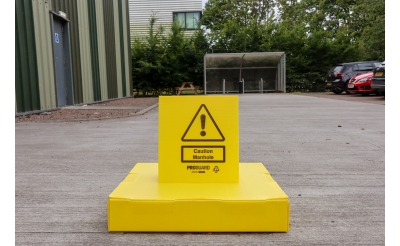 HIGH VIS MANHOLE COVER PROTECTOR 610 X 610 X 115MM2